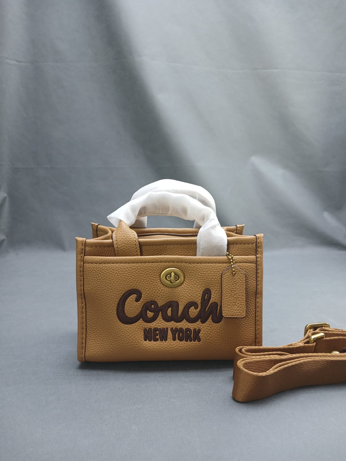 C-O-A-C-H TOTE BAG