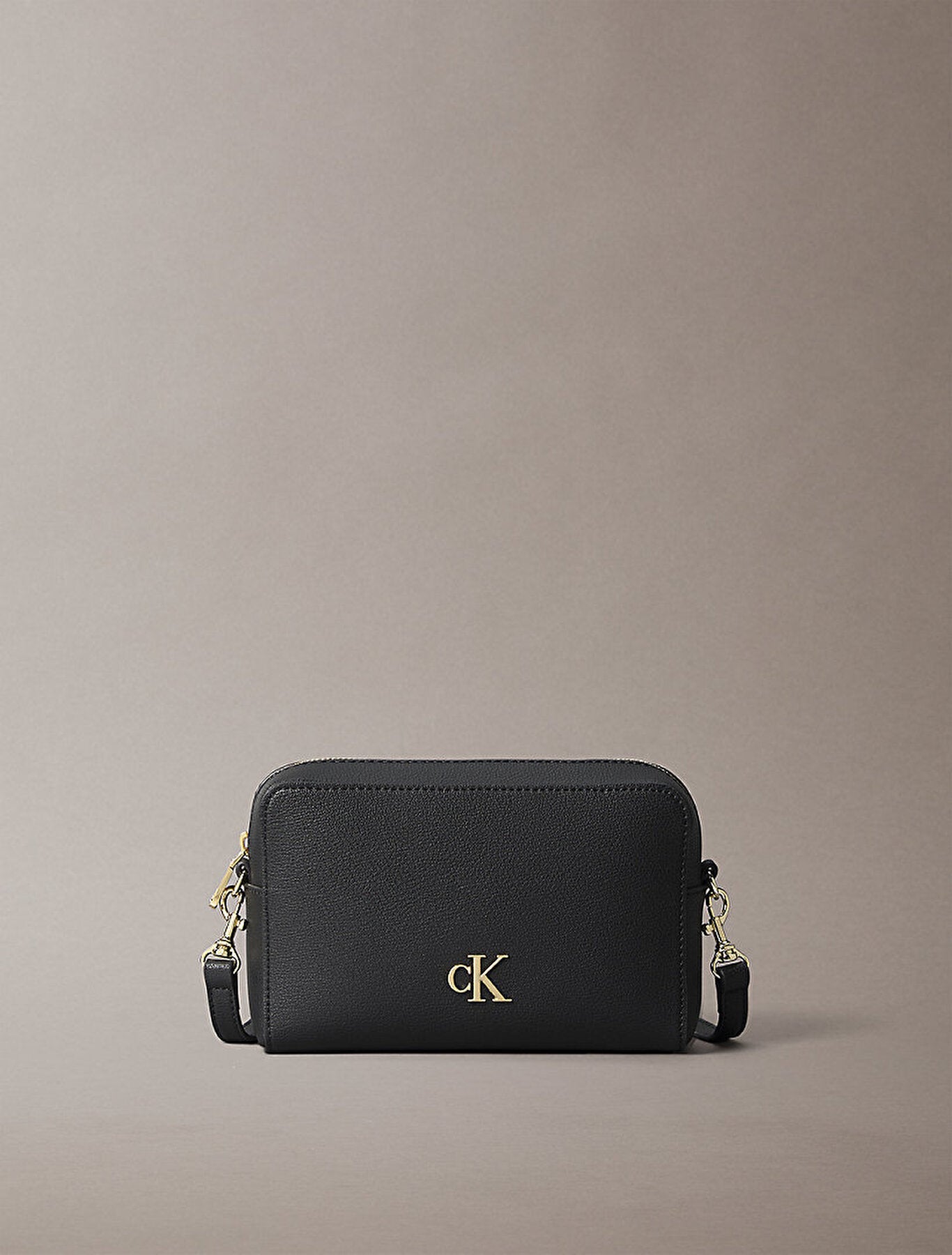 C-A-L-V-I-N K-L-E-I-N CROSSBODY BAG