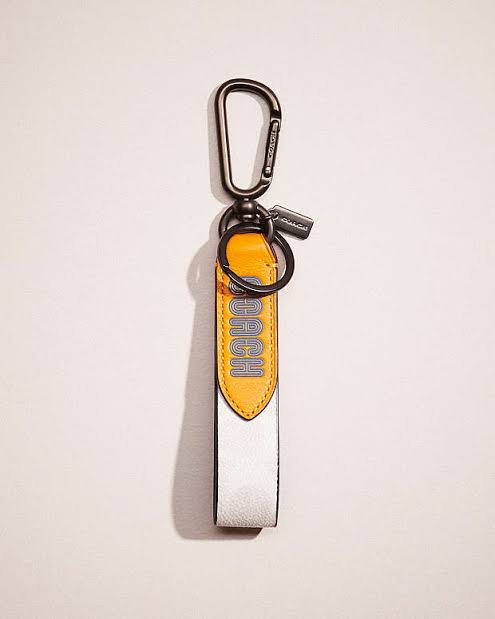 C-O-A-C-H KEY CHAIN