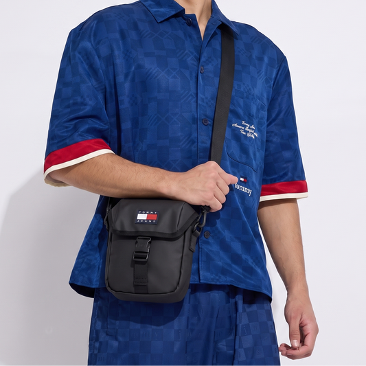 T.O.M-M.Y H.I.L.F-I.G.E.R CROSSBODY BAG BLACK FOR MEN