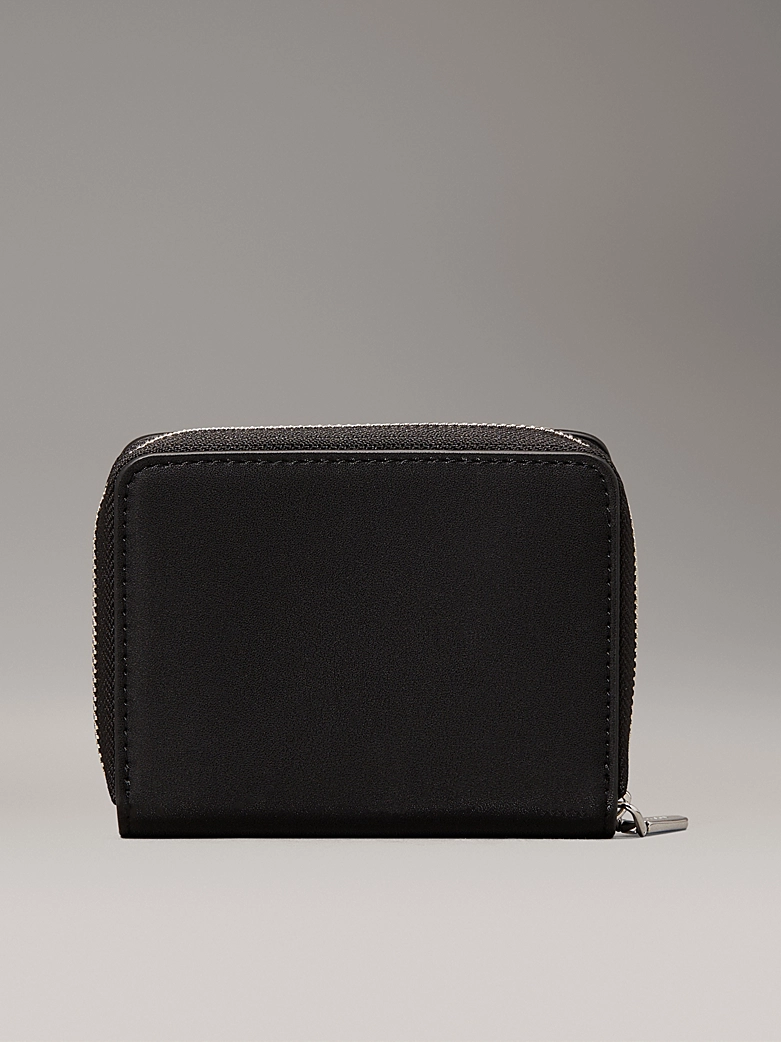 C-A-L-V-I-N K-L-E-I-N WALLET