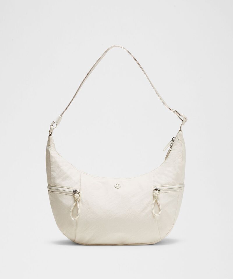 L.U.L.L-L-E.M.O.N SHOULDER BAG