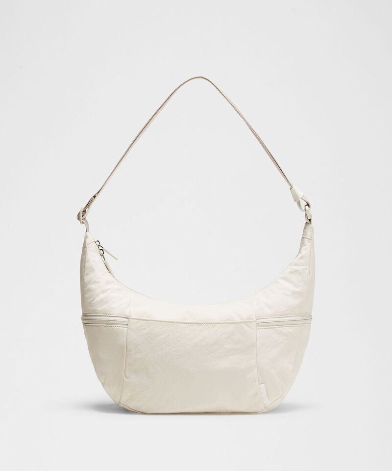 L.U.L.L-L-E.M.O.N SHOULDER BAG