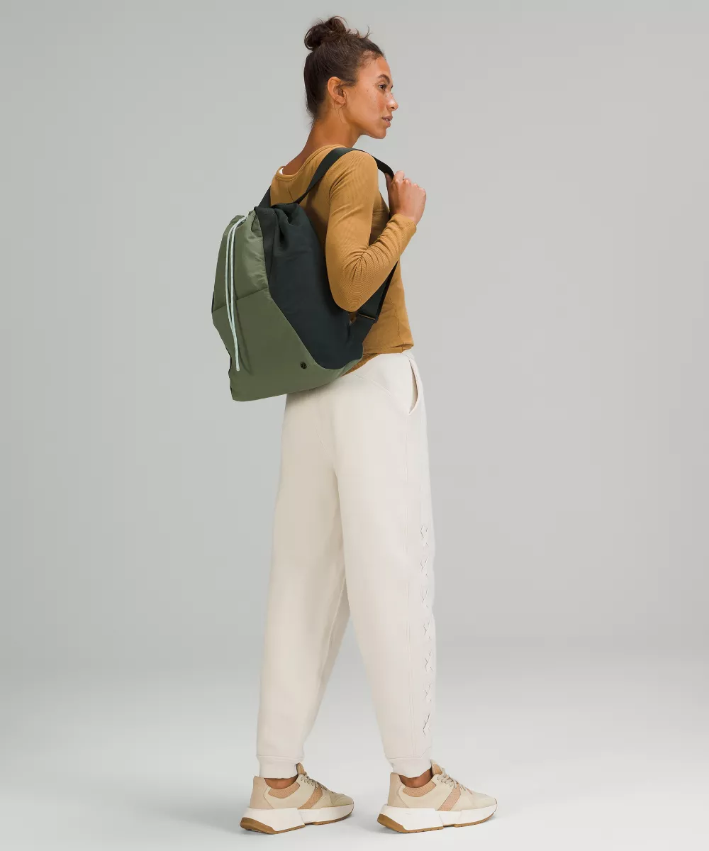 L.U.L.L-L-E.M.O.N BACKPACK BAG