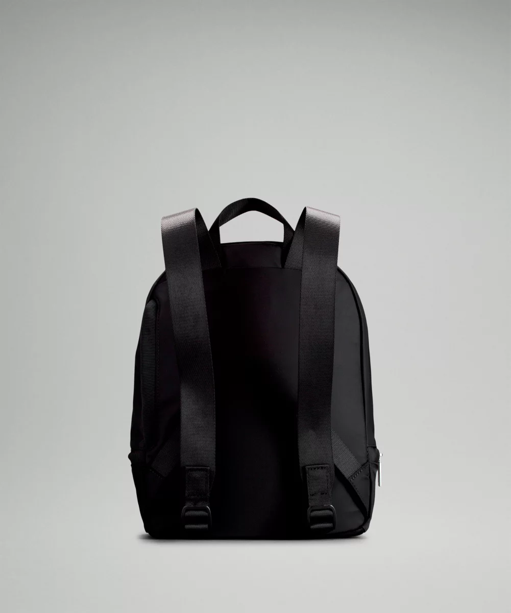 L-U-L-L-L-E-M-O-N BACKPACK BAG BLACK FOR WOMEN