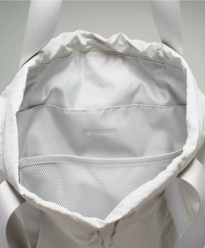 L.U.L.L-L-E.M.O.N BACKPACK BAG