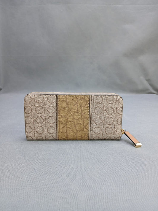 C-A-L-V-I-N K-L-E-I-N WALLET