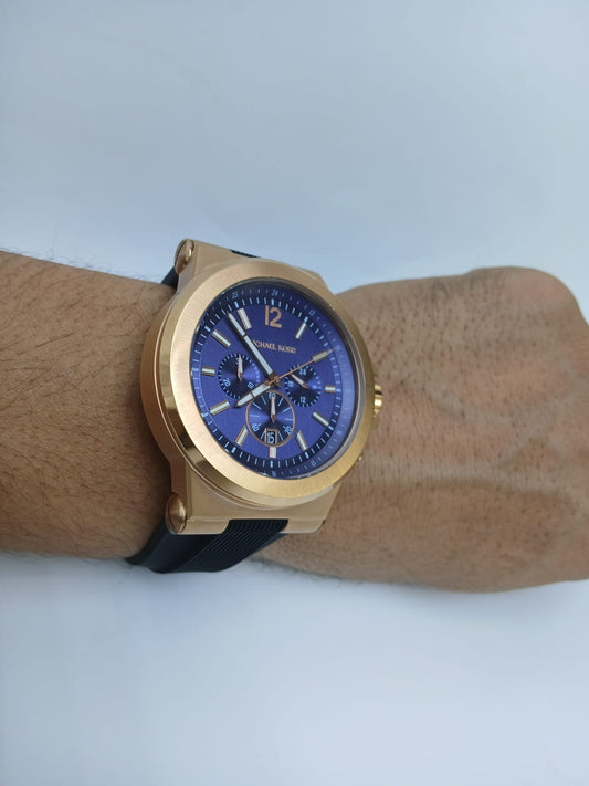 M-I-C-H-A-E-L K-O-R-S Watch