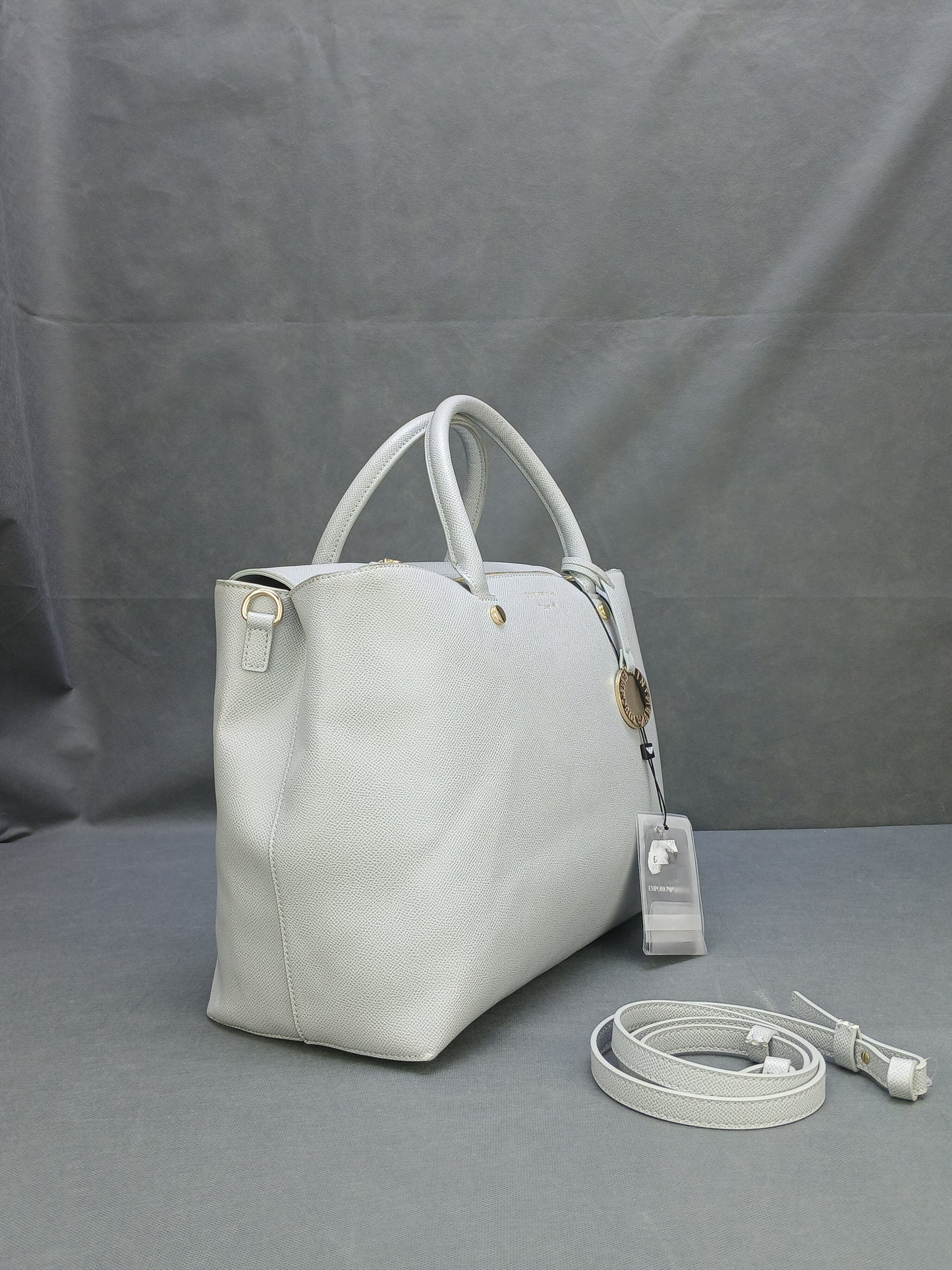 E.M.P-O.R.I.O A.R.M-A.N.I CROSSBODY BAG