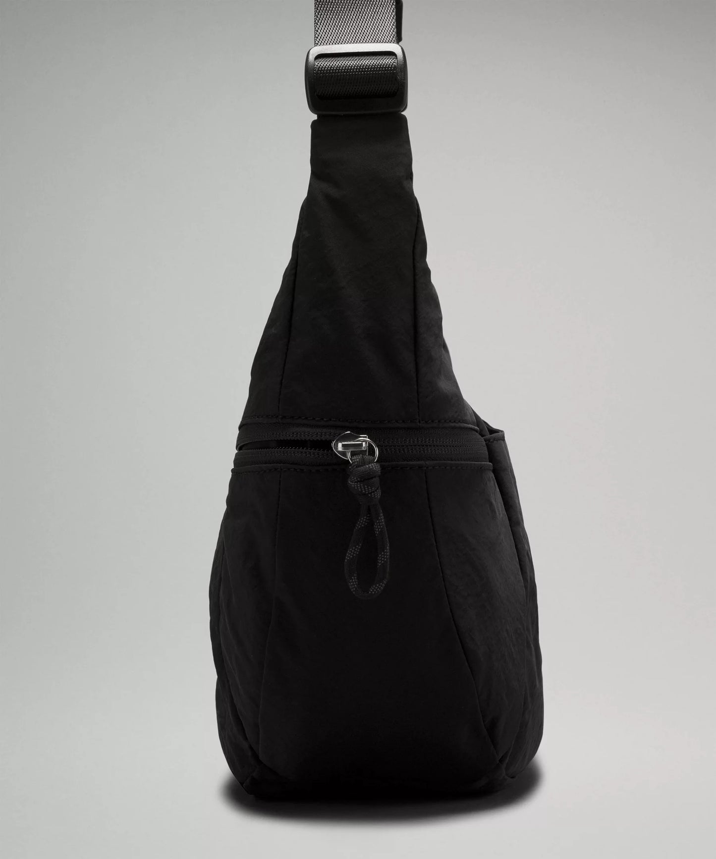 L.U.L.L-L-E.M.O.N SHOULDER BAG