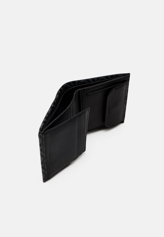C-A-L-V-I-N K-L-E-I-N WALLET