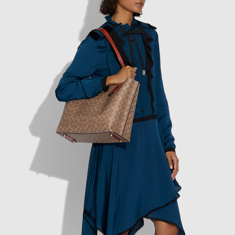 C.O-A.CH TOTE BAG