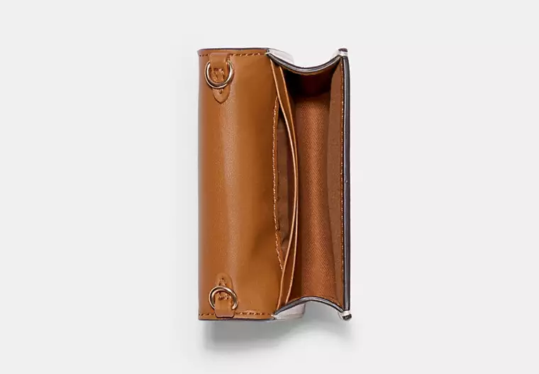 C-O-A-C-H WALLET