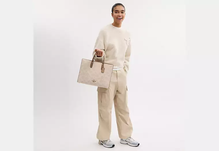 C.O.A.C.H Maggie Tote Bag