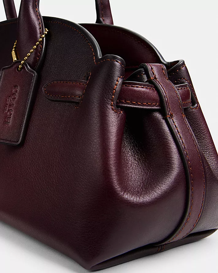 C-O-A-C-H SHOULDER BAG