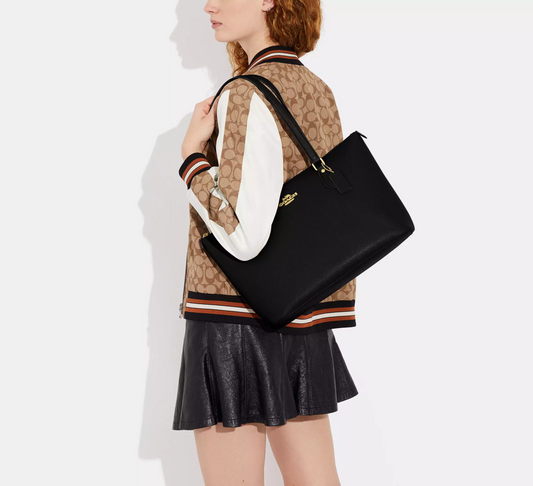 C-O-A-C-H SHOULDER BAG