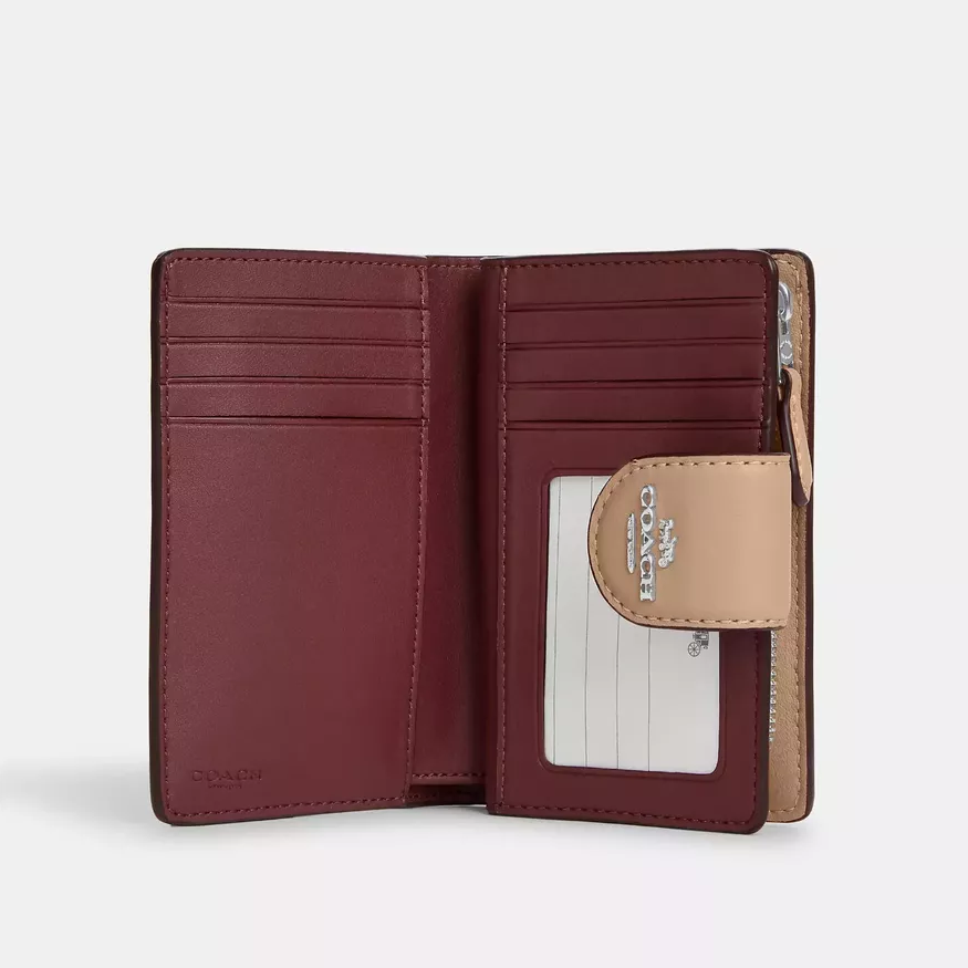 C-O-A-C-H WALLET