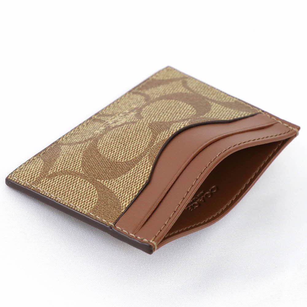 C-O-A-C-H CARDHOLDER