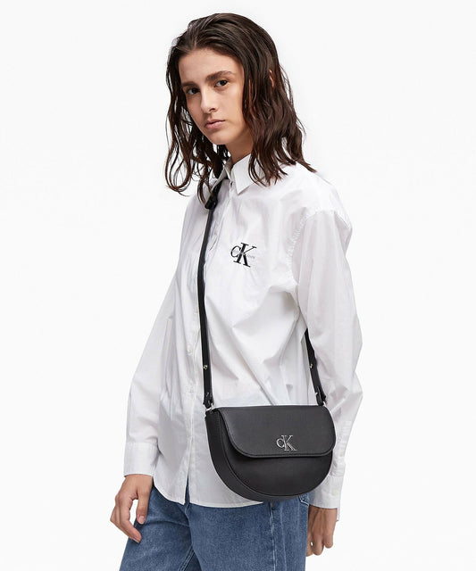 C-A-L-V-I-N K-L-E-I-N CROSSBODY BAG