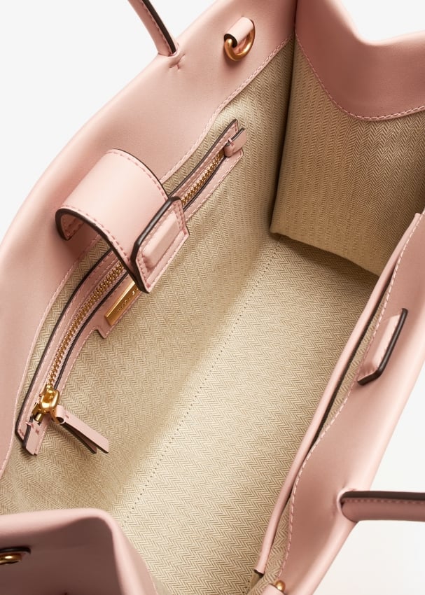 T.o.r-y B.u.r-c.h TOTE BAG