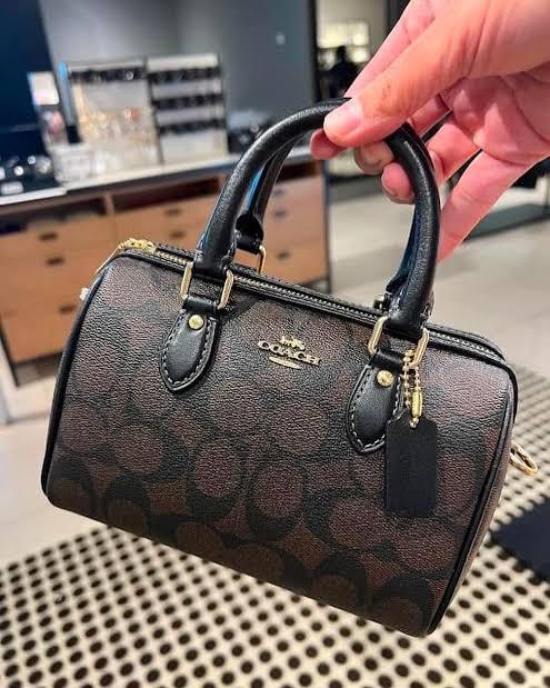 C-O-A-C-H CROSSBODY BAG