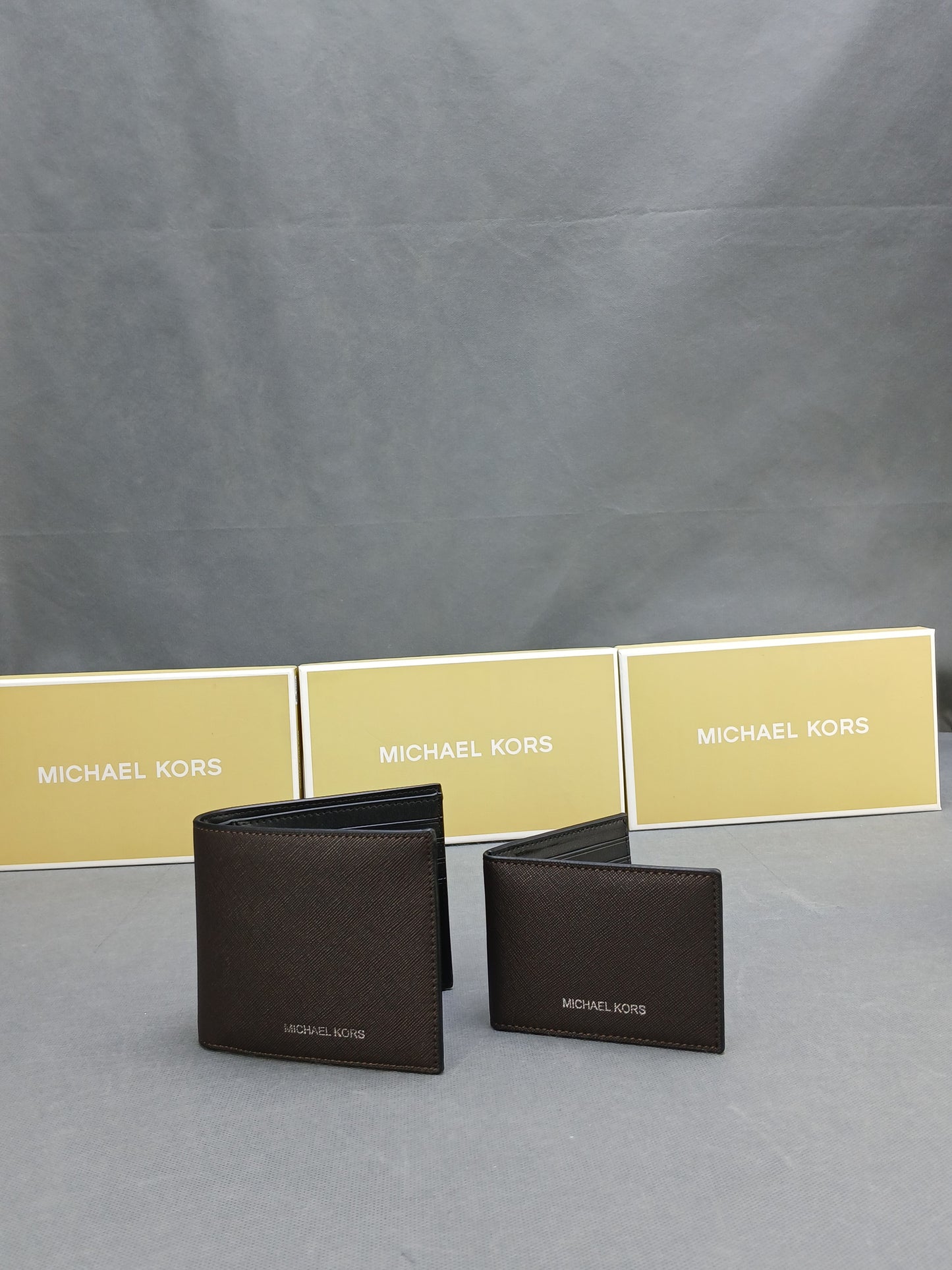 M.I.C.H-A.E.L  K.O-R.S 2in 1 WALLET + CARD HOLDER