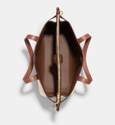 C-O-A-C-H CROSSBODY BAG