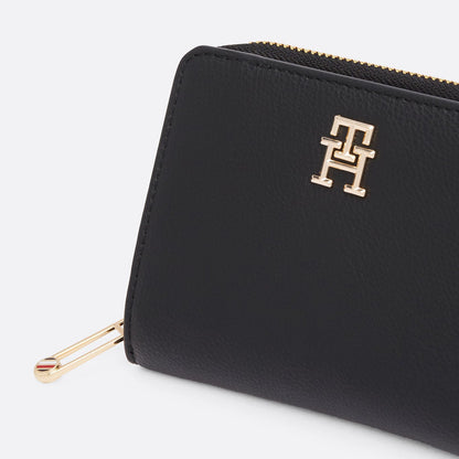 T.O.M-M.Y H.I.L.F-I.G.E.R WALLET AW0AW16917BDS BLACK FOR WOMEN