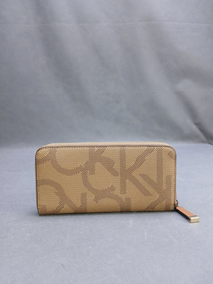 C-A-L-V-I-N K-L-E-I-N WALLET