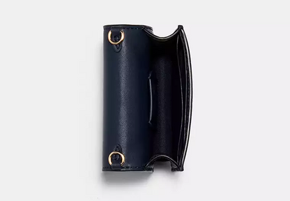 C-O-A-C-H WALLET