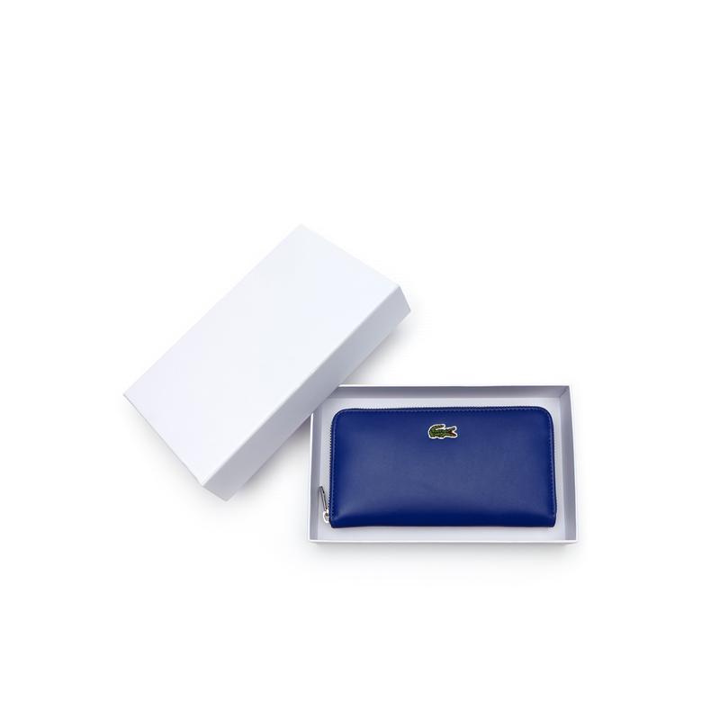 L-A-C-O-S-T-E WALLET