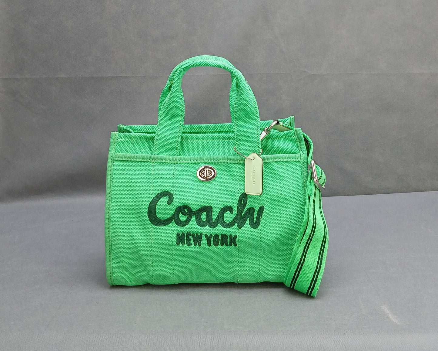 C.O.A.C.H CARGO TOTE BAG