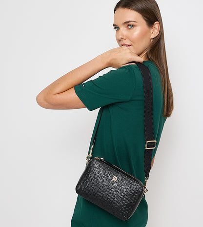 T.O.M-M.Y H.I.L.F-I.G.E.R CROSSBODY BAG