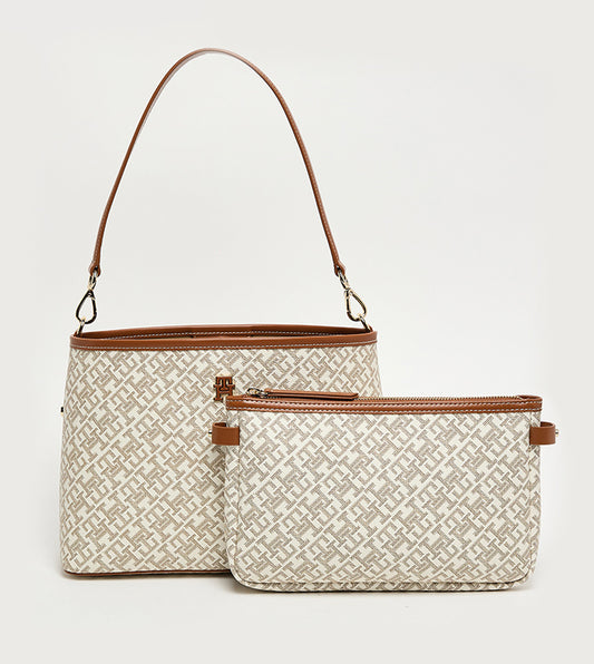 T.o.m.m.y H.i.l.f.i.g.e.r Monoplay Shoulder Bag with Pouch