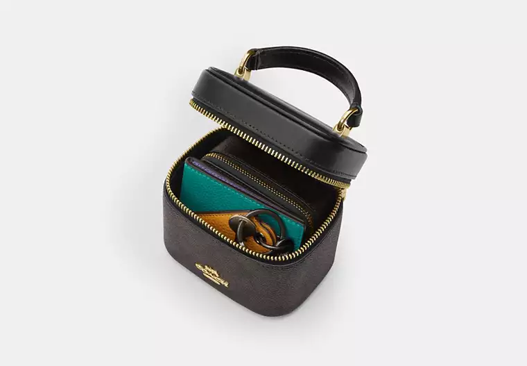 C-O-A-C-H CROSSBODY Bag