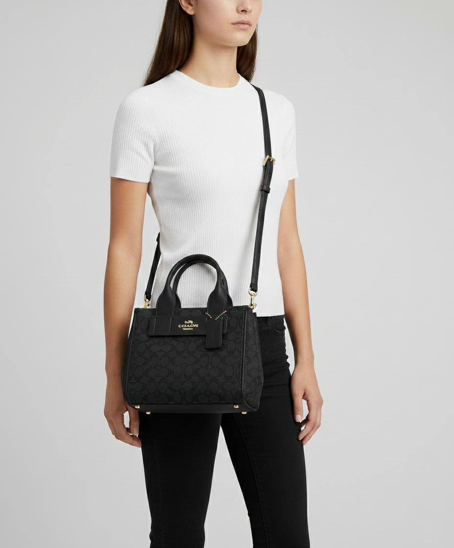 C-O-A-C-H CROSSBODY BAG