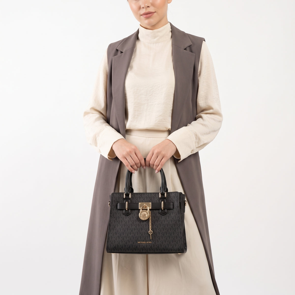 M.I-C.H-A.E.L K.O-R.S CROSSBODY BAG 35F1GHMS1B BLACK&GREY MONOGRAM FOR WOMEN