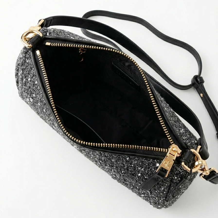 C-A-L-V-I-N K-L-E-I-N CROSSBODY BAG BLACK FOR WOMEN
