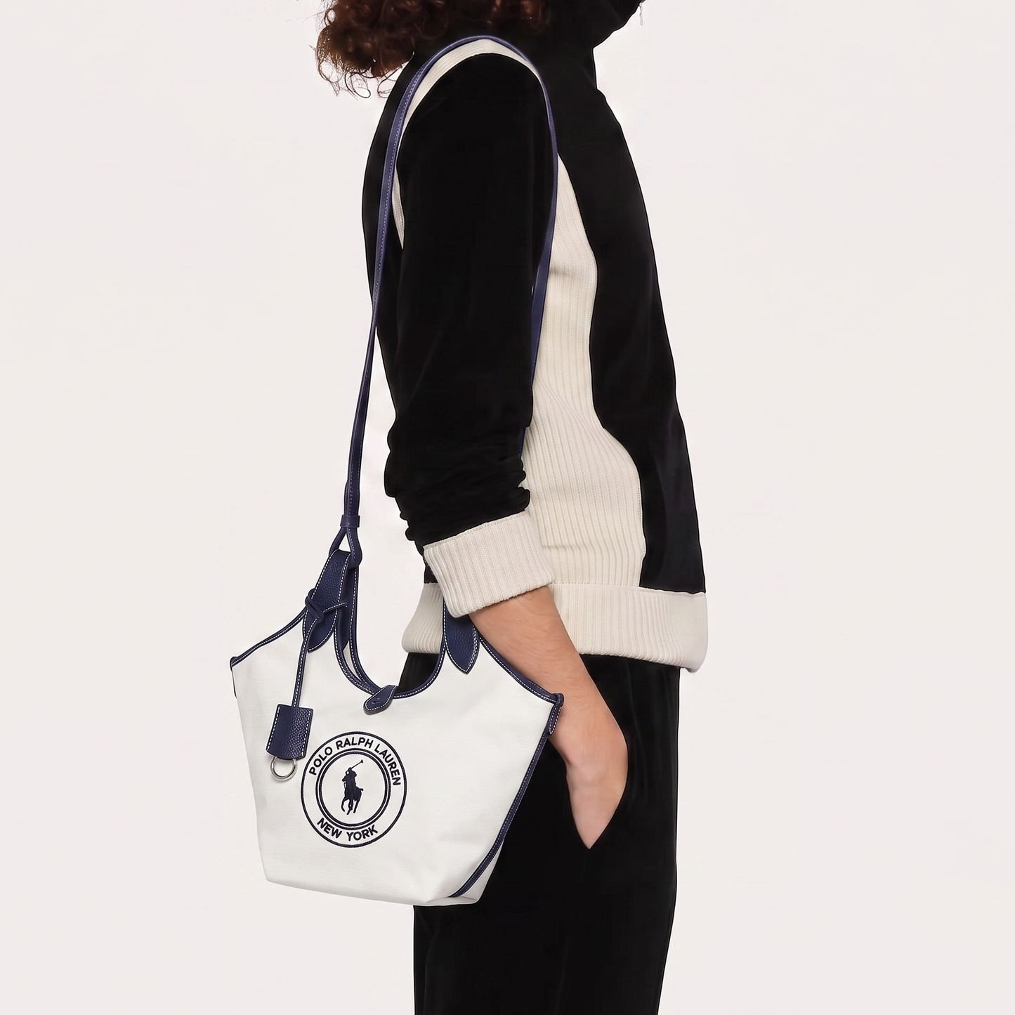 P-O-L-O R-A-L-P-H L-A-U-R-E-N CROSSBODY BAG WHITE&NAVY BLUE