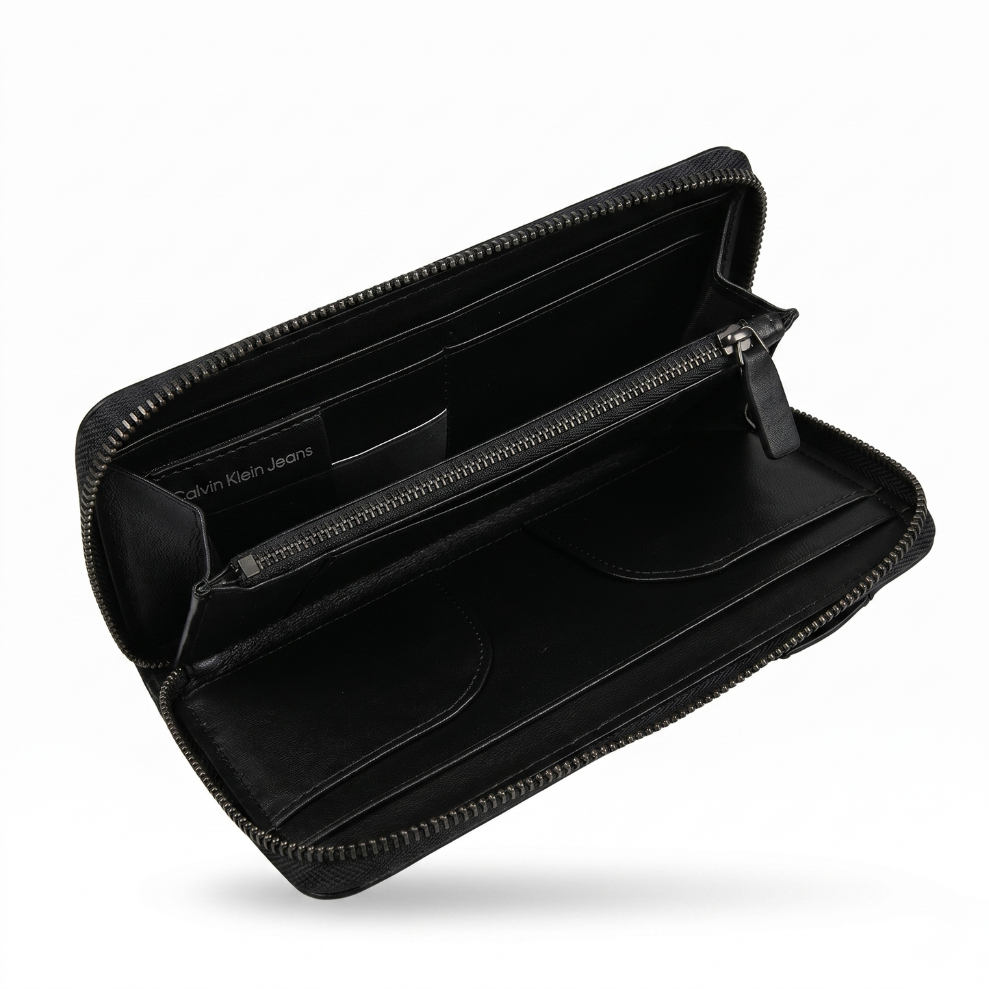 C-A-L-V-I-N K-L-E-I-N WALLET BLACK
