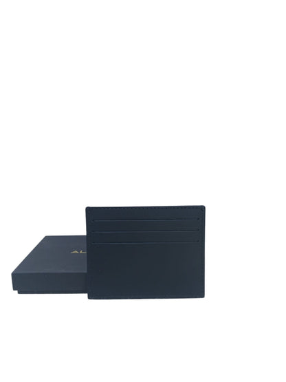 A.L.D.O CARDHOLDER