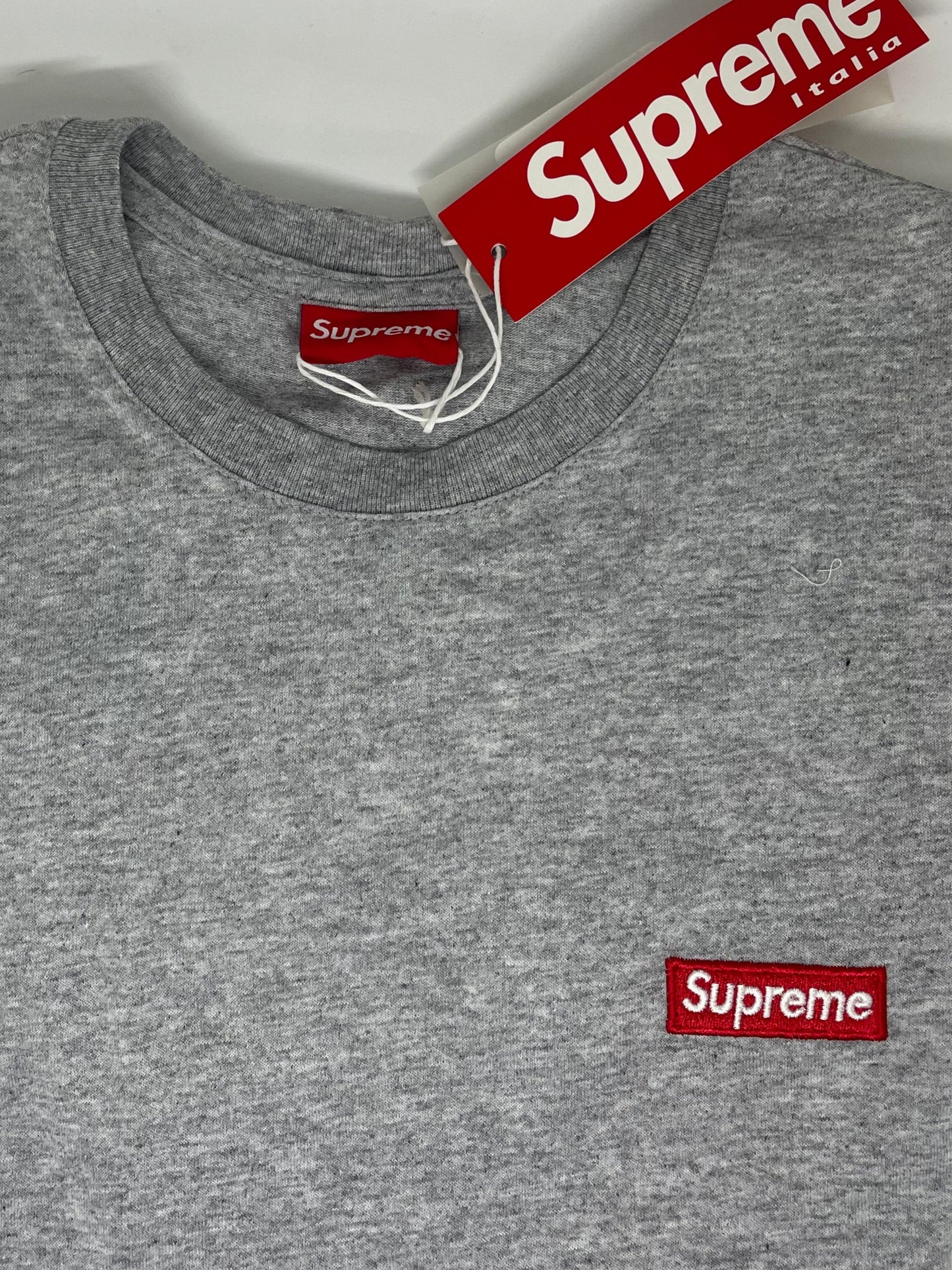 S.U.P.R.E.M.E. T-shirt Gray