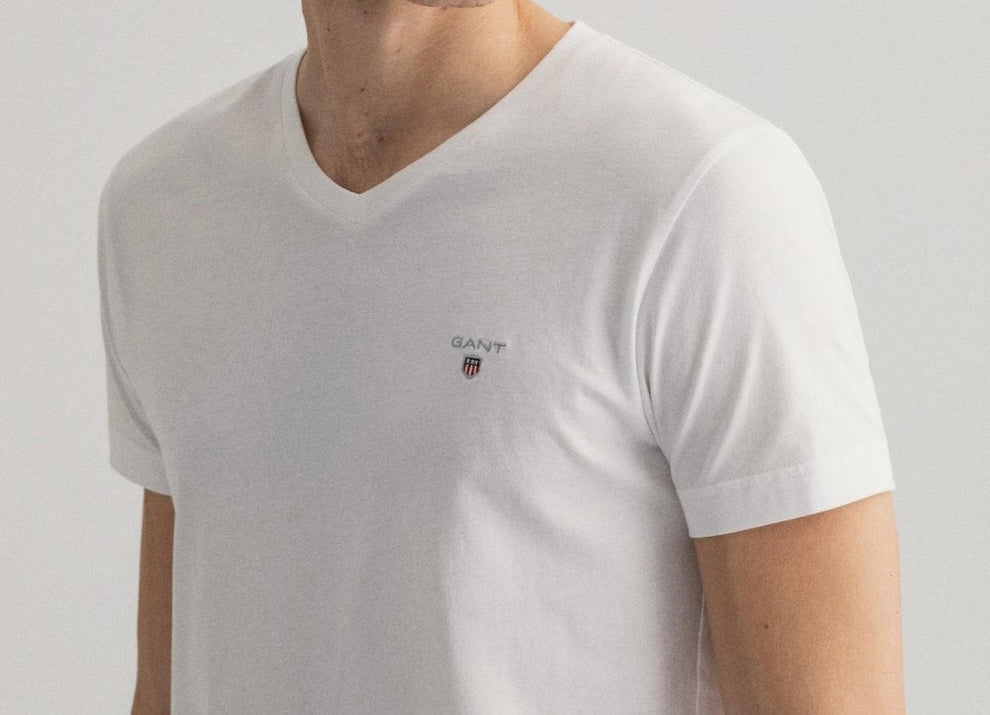 G.a.N_T NAVY/Black/White Original Slim Fit V-Neck T-Shirt