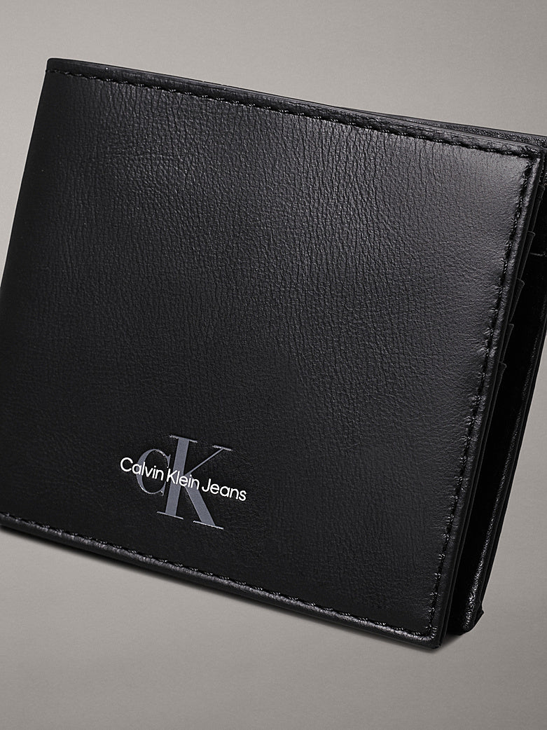 C-A-L-V-I-N K-L-E-I-N WALLET