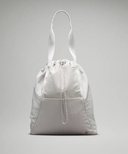 L.U.L.L-L-E.M.O.N BACKPACK BAG