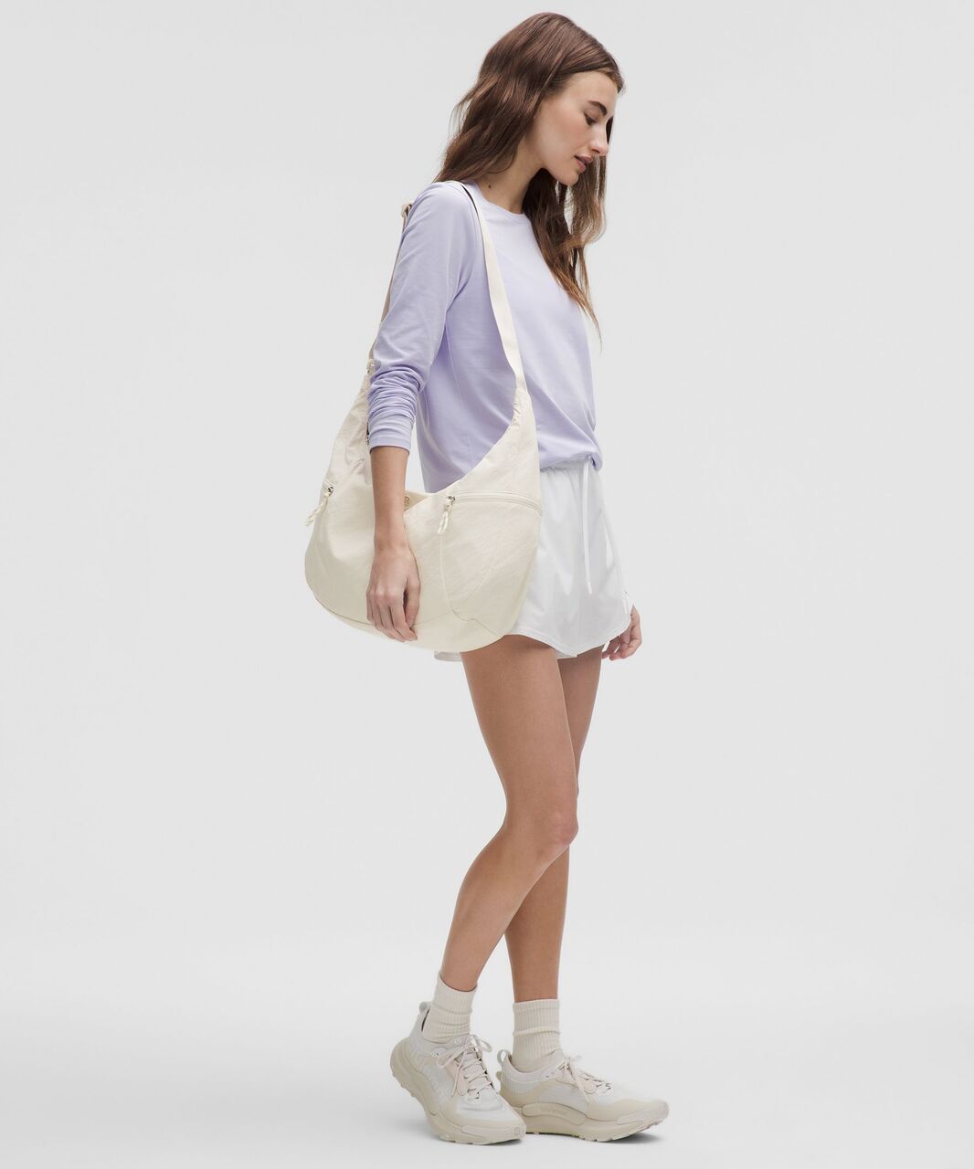 L.U.L.L-L-E.M.O.N SHOULDER BAG