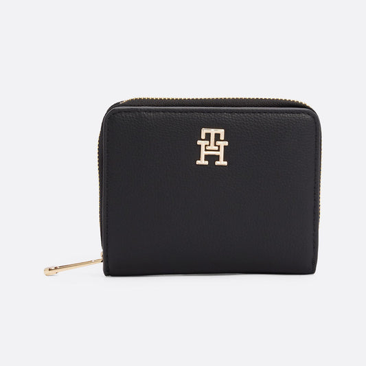 TOMMY HILFIGER WALLET AW0AW16917BDS BLACK FOR WOMEN in Egypt