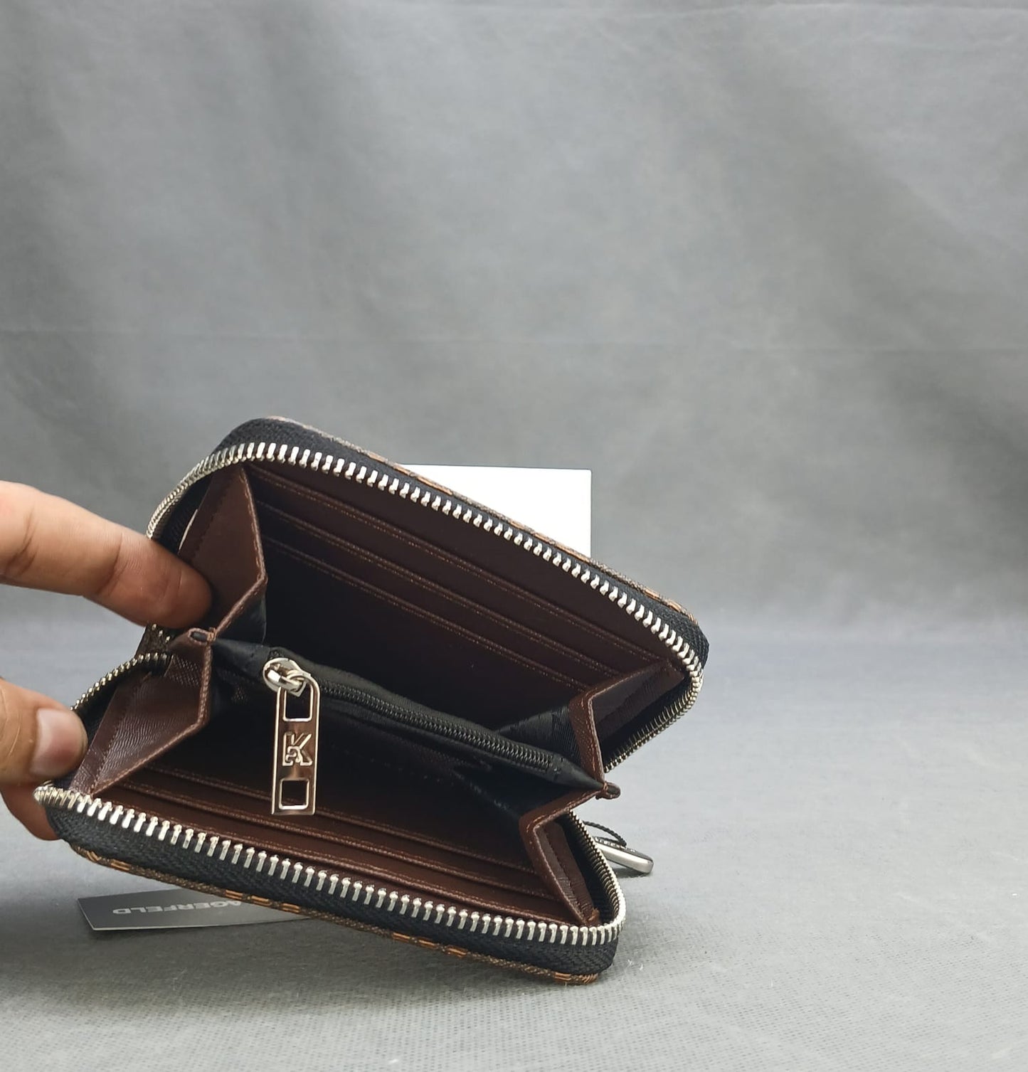 K.A.R.L. L.A.G.E.R.F.E.L.D WALLET