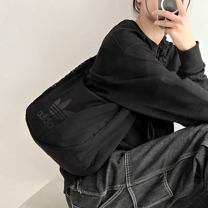 A-D-I-D-A-S SHOULDER BAG BLACK FOR WOMEN