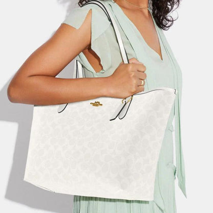 C-O-A-C-H TOTE BAG